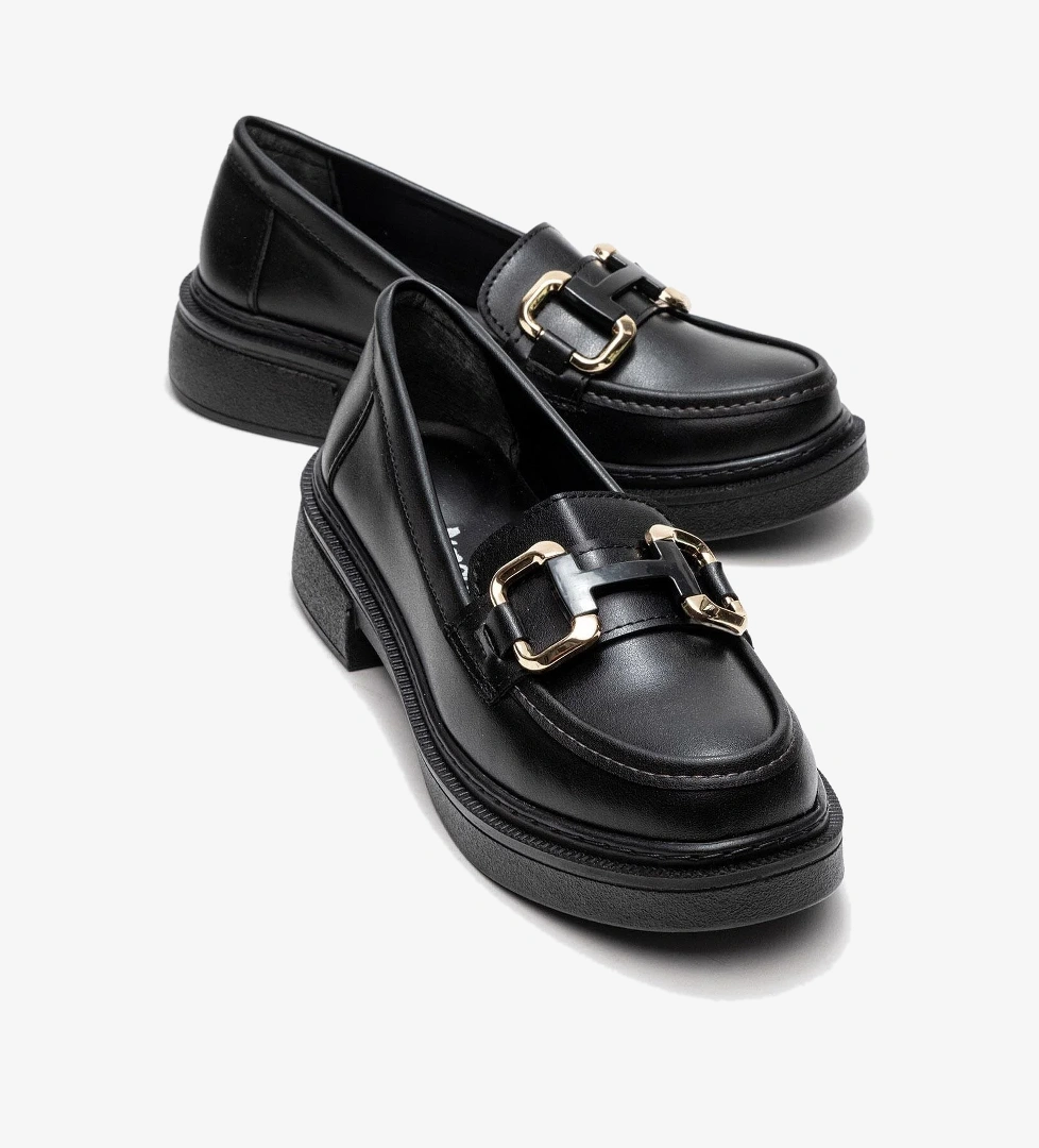 Ccway Kadın Kare Tokalı Loafer Ayakkabı SİYAH CİLT model görseli