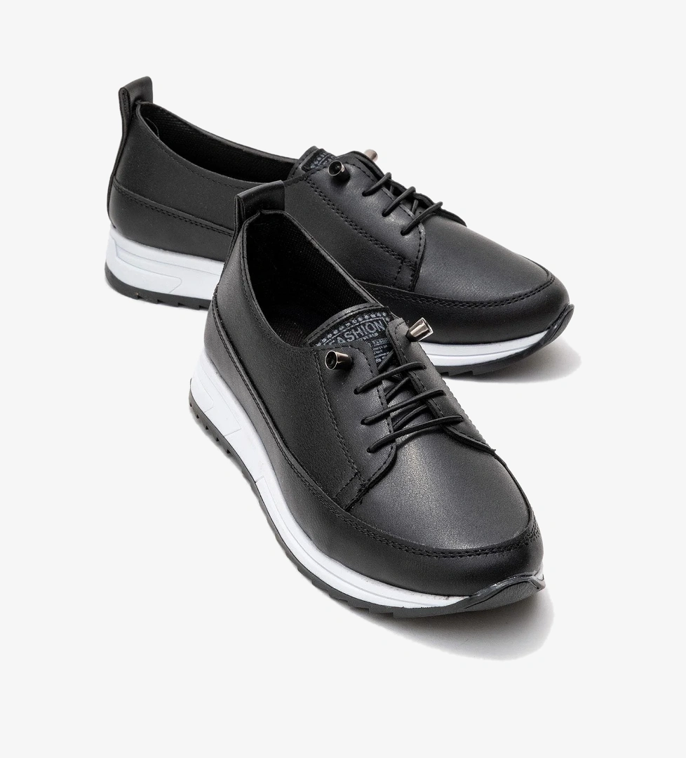 Yumuşak Tabanlı Kadın Ayakkabı SİYAH BEYAZ