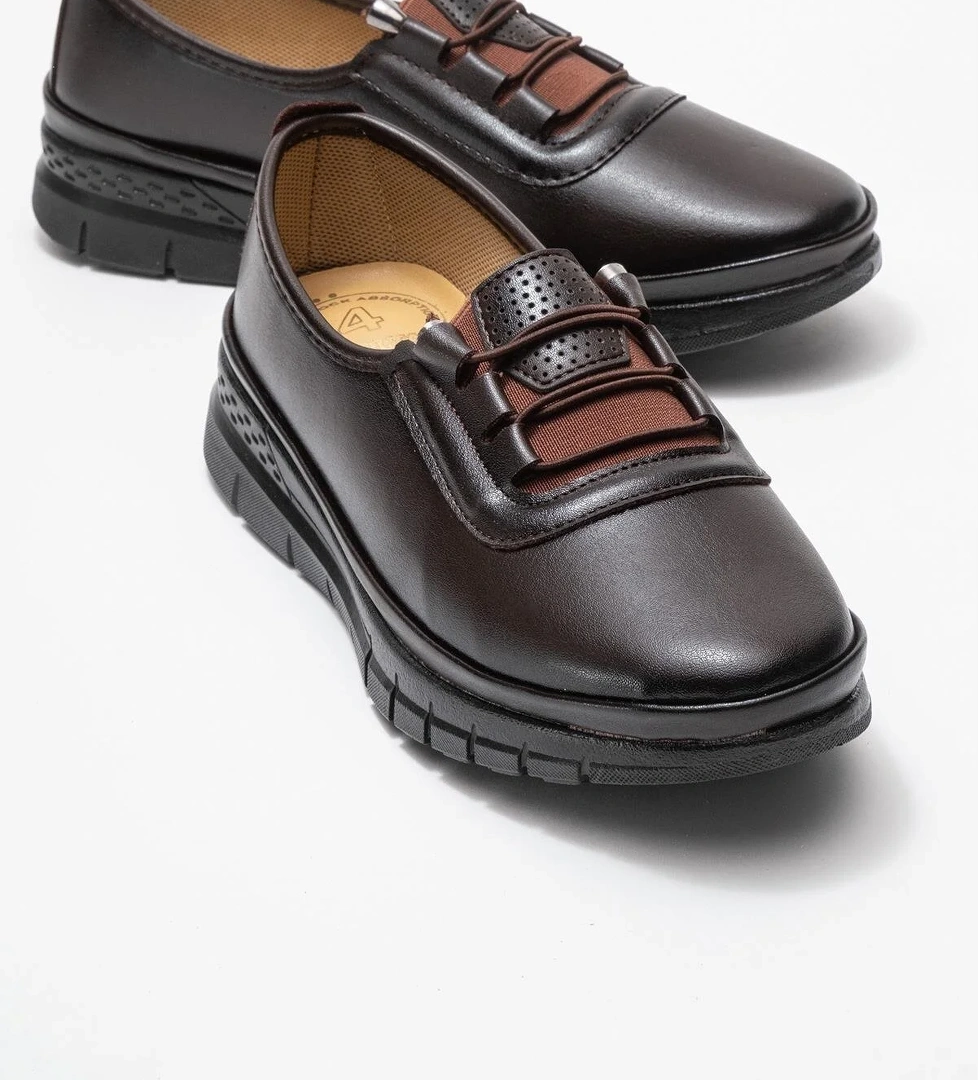 Ccway Kadın Bağcıklı Günlük Ayakkabı Si̇yah Kahve Ci̇lt model görseli