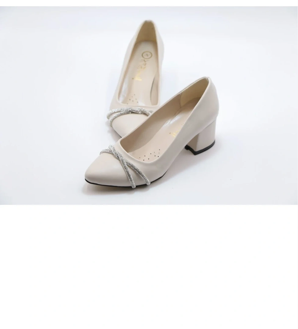 Taşlı 5 Cm Kalın Topuk Topuklu Kadın Ayakkabı