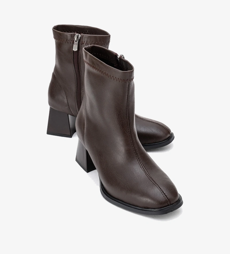 Sade Streçli Küt Burunlu Bot KAHVE CİLT