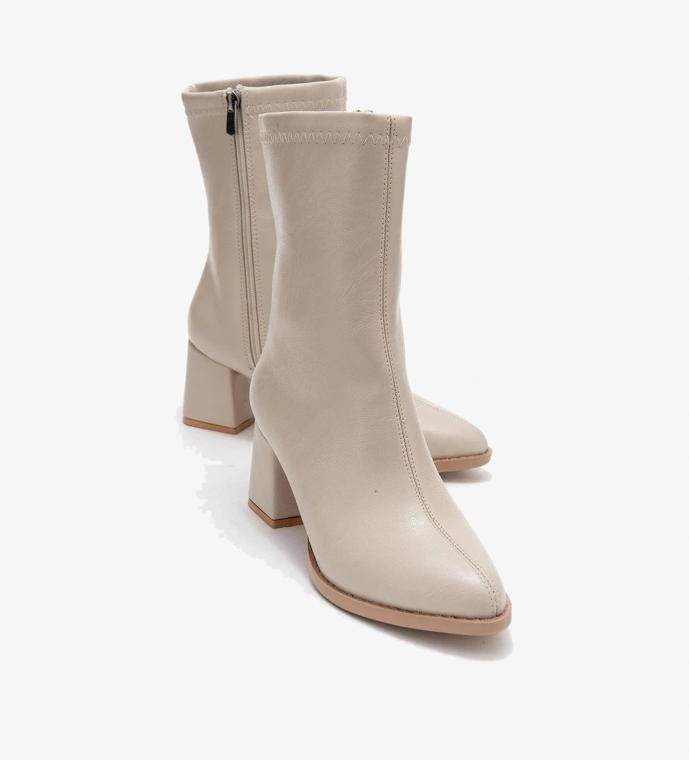 Sade Dikişli Fermuarlı Kadın Topuklu Bot TEN CİLT