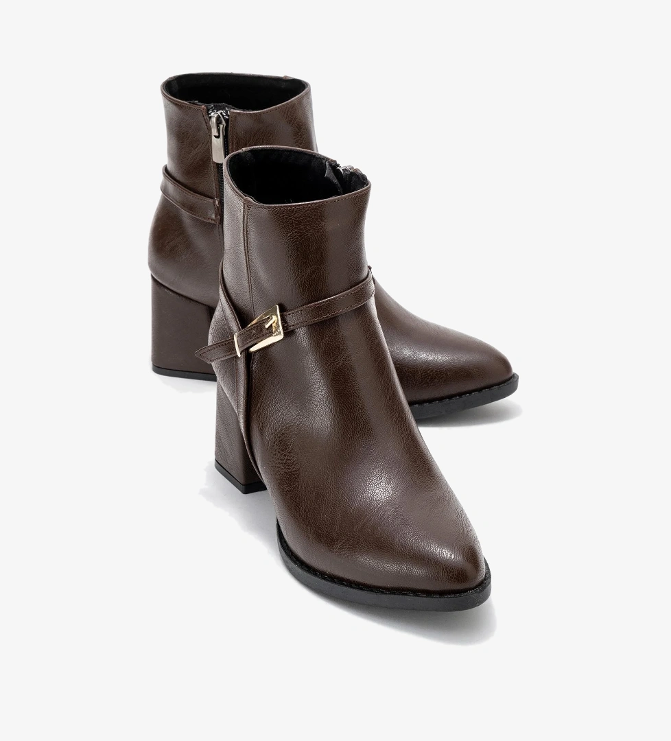 Sivri Burunlu Tokalı Kadın Topuklu Bot KAHVE CİLT - Görsel 1