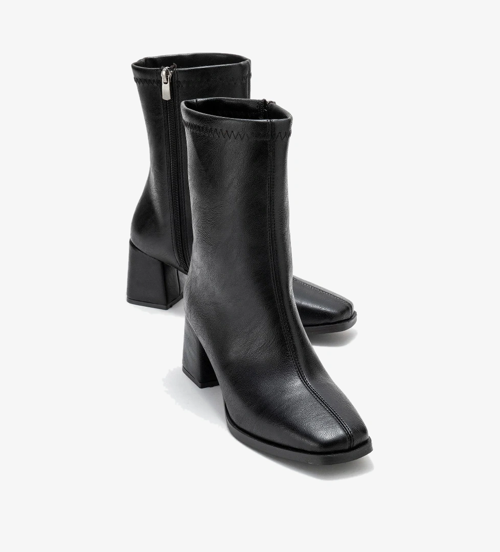 Küt Burunlu Sade Dikişli Fermuarlı Kadın Topuklu Bot SİYAH CİLT