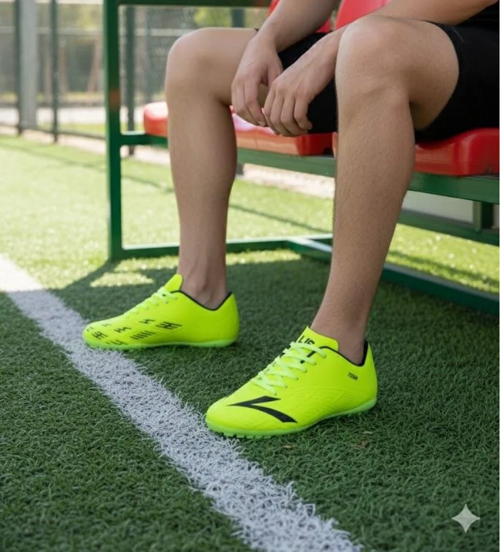 Lig Titan Sarı Orjinal Ürün Çim Saha Halı Saha Erkek Futbol Ayakkabı model görseli