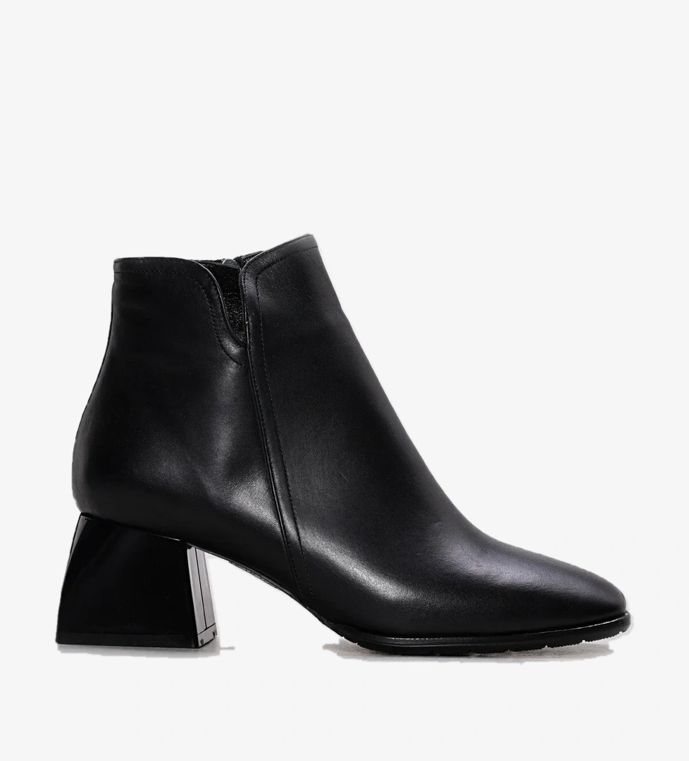 Fast Step Hakiki Deri Kürklü Kadın Kalın Topuklu Bot 264KZA854 model görseli