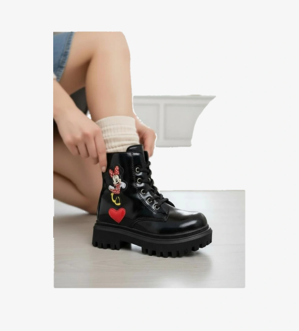 Kız Çocuk Suya Soğuk Havaya Dayanıklı Minnie Figürlü Kışlık Siyah Rugan Bot Ayakkabı