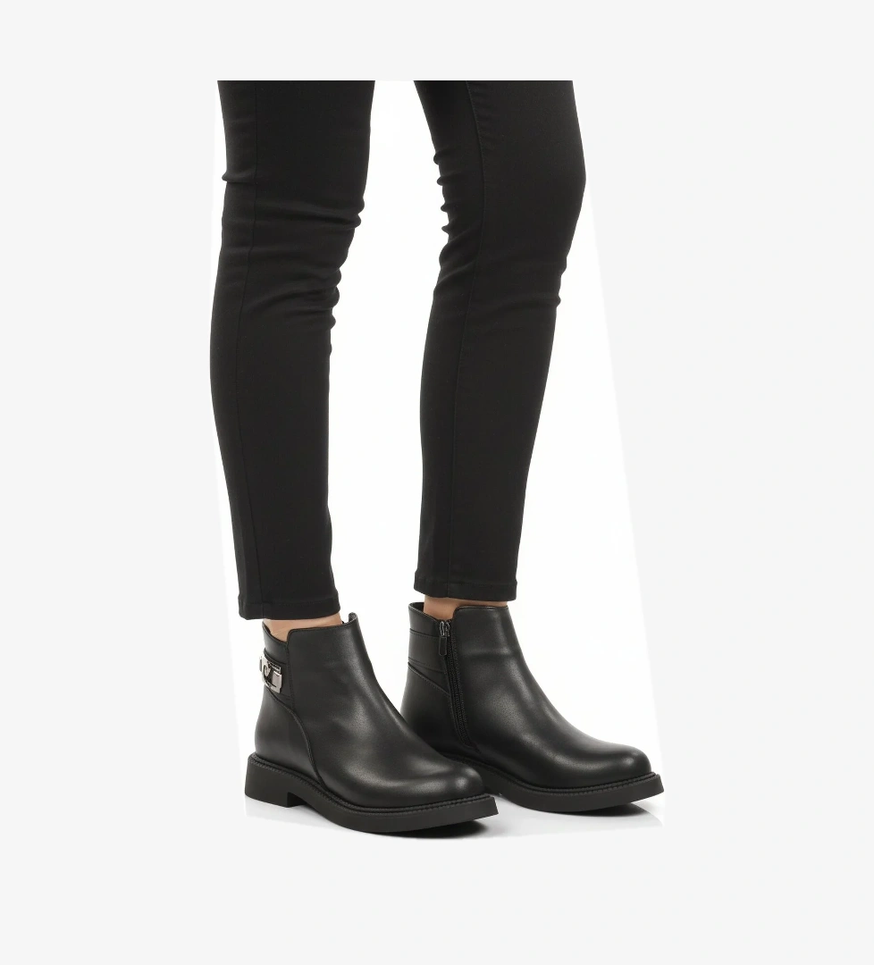 Pierre Cardin Siyah Krem İçi Kürklü Kadın Topuklu Bot model görseli