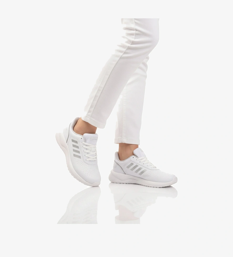 Beyaz Bağcıklı Unisex Spor Ayakkabı