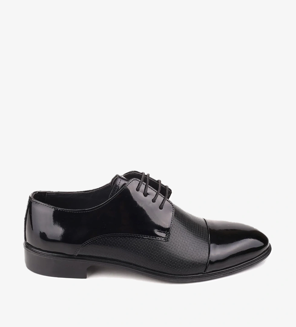 Papuç Sepeti 4563 Erkek Bağcıklı Klasik Rugan Ayakkabı model görseli