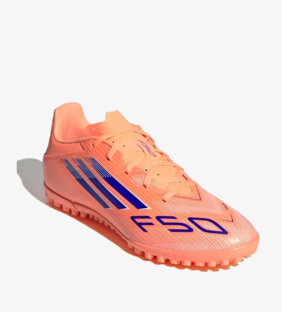 Adidas F50 Club TF Erkek Futbol Ayakkabısı Halısaha model görseli