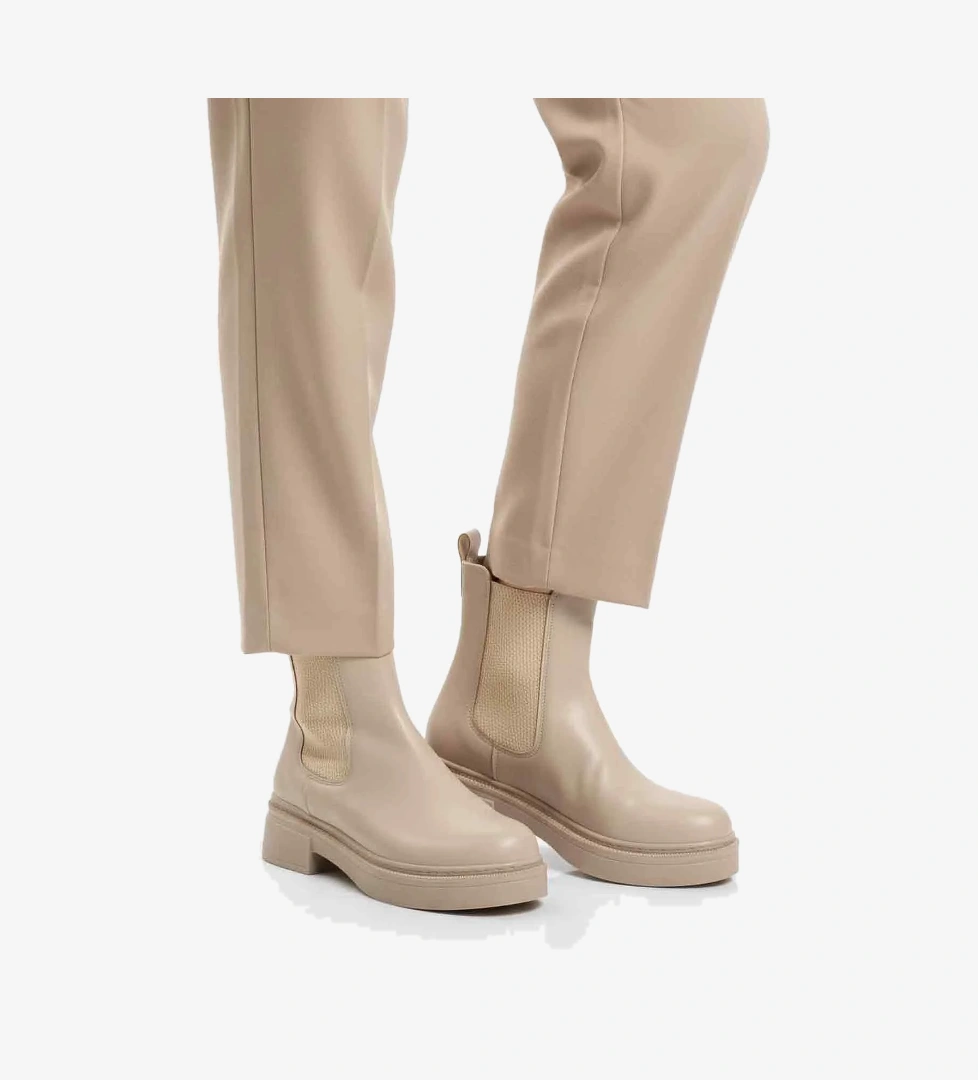 Bej Cilt Kolay Giyilebilir Polarlı Kaymaz Kadın Chelsea Bot 209134 Z