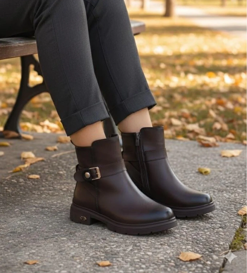 Fort 222450 Ventes Rahat Sıcak Astar Kaymaz Taban Fermuarlı Kadın Bot model görseli