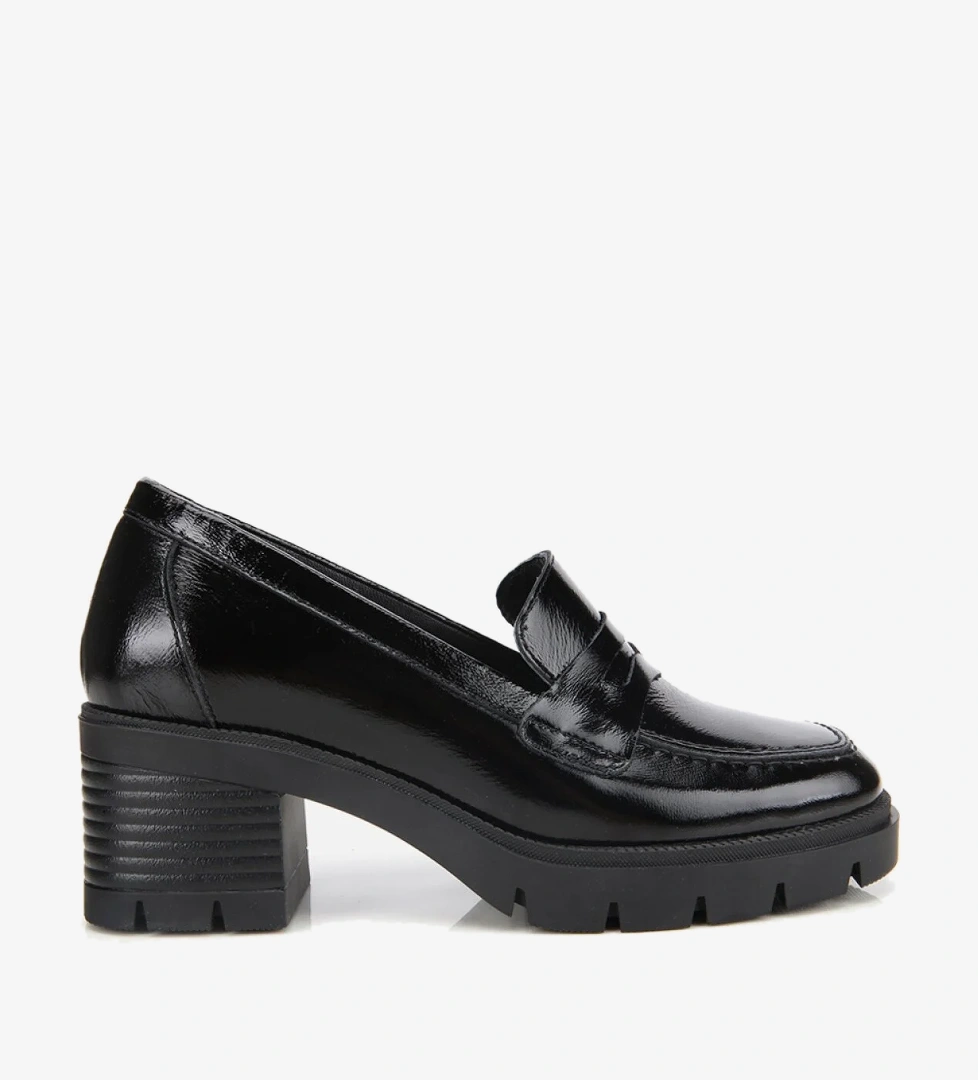 Kadın Rugan Deri Siyah Topuklu Klasik Loafer - Görsel 1