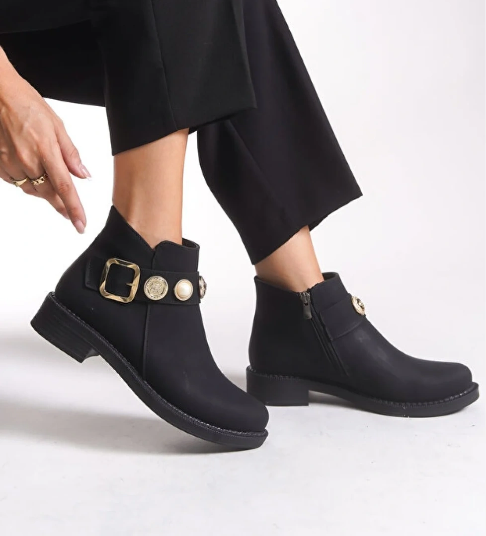 Punto 571042 Kaymaz Taban Toka Kemerli Siyah Kadın Bot model görseli