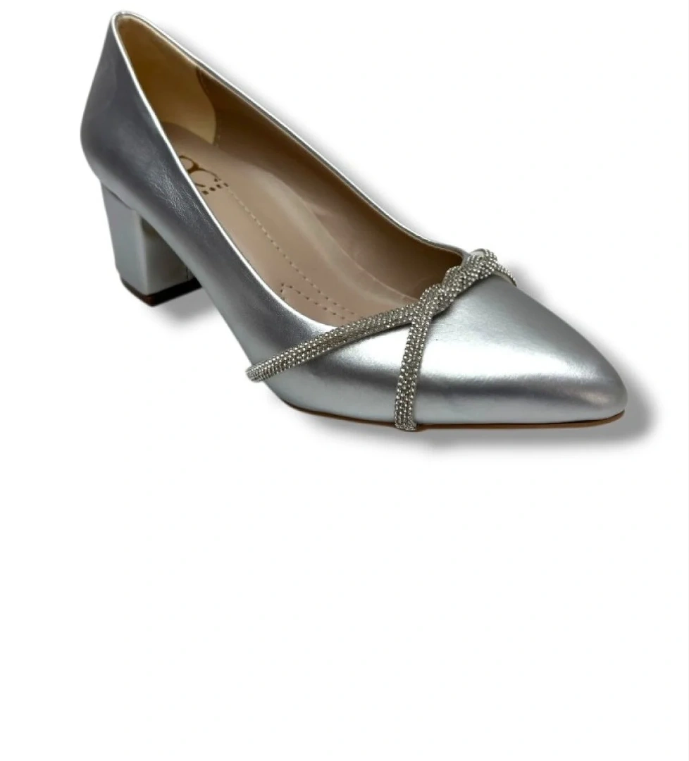 C-Shoes CV138-26 Cilt Deri Burgu Taşlı Kalın Topuk Kadın Ayakkabı - Görsel 1