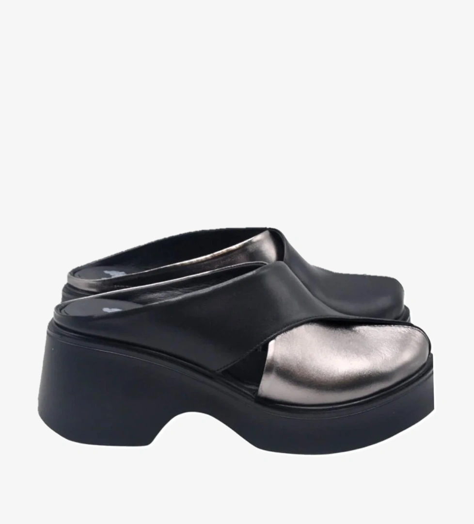 Venüs 2313116Y Kadın Deri Sandalet model görseli