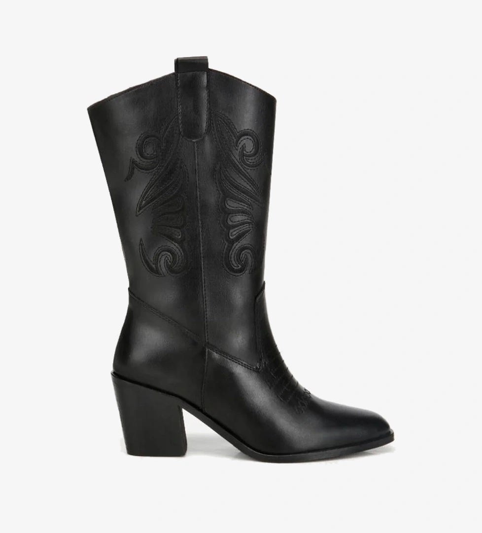 Yaya By Hotiç Kadın Siyah İşleme Detaylı Kovboy Western Topuklu Bot model görseli