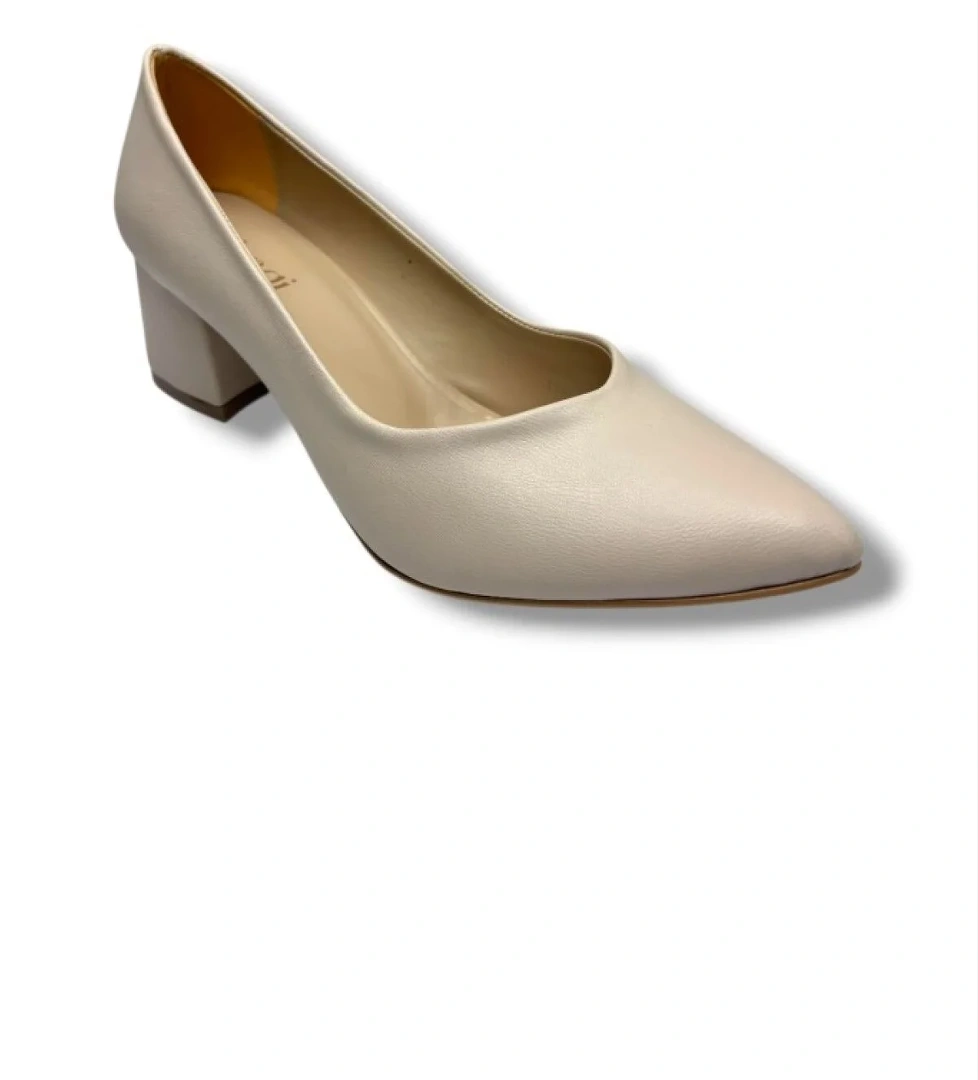 Mengi 690-26 Cilt Deri Kısa Kare Topuk Kadın Ayakkabı 38-40 - Görsel 1