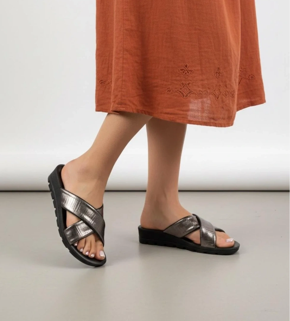 15078 Yazlık Hafif Rahat Taban Kadın Terlik