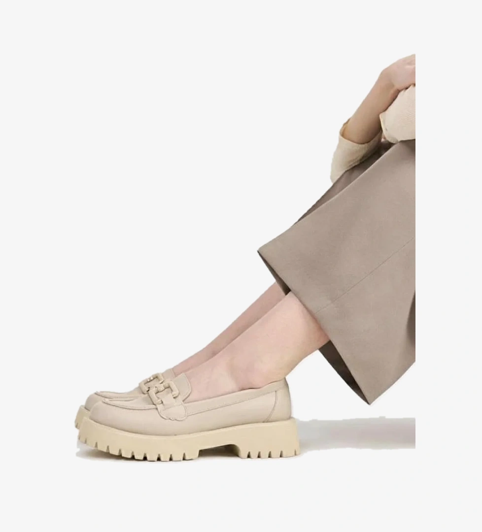 572454 Kadın Tokalı Günlük Loafer Ayakkabı