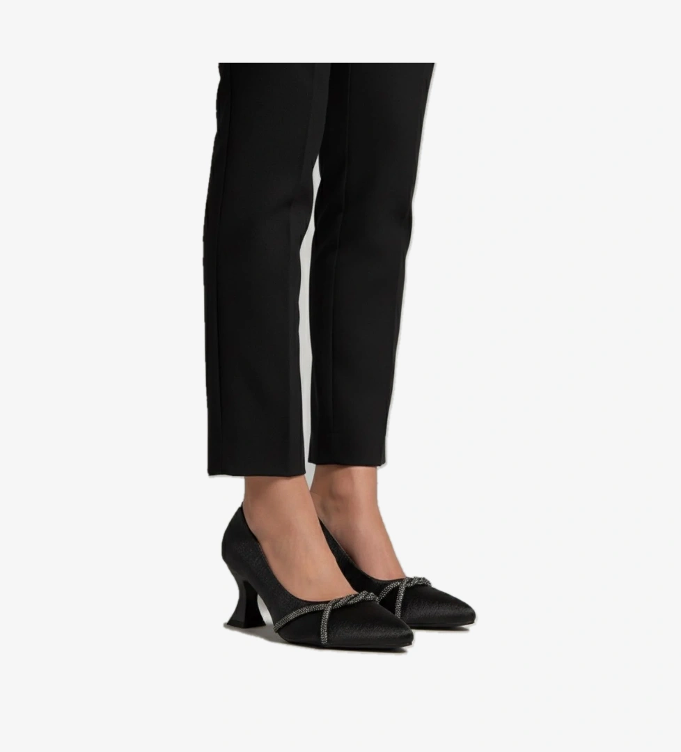 Papuç Sepeti 802 Kadın 6 cm Topuklu Taşlı Klasik Ayakkabı model görseli