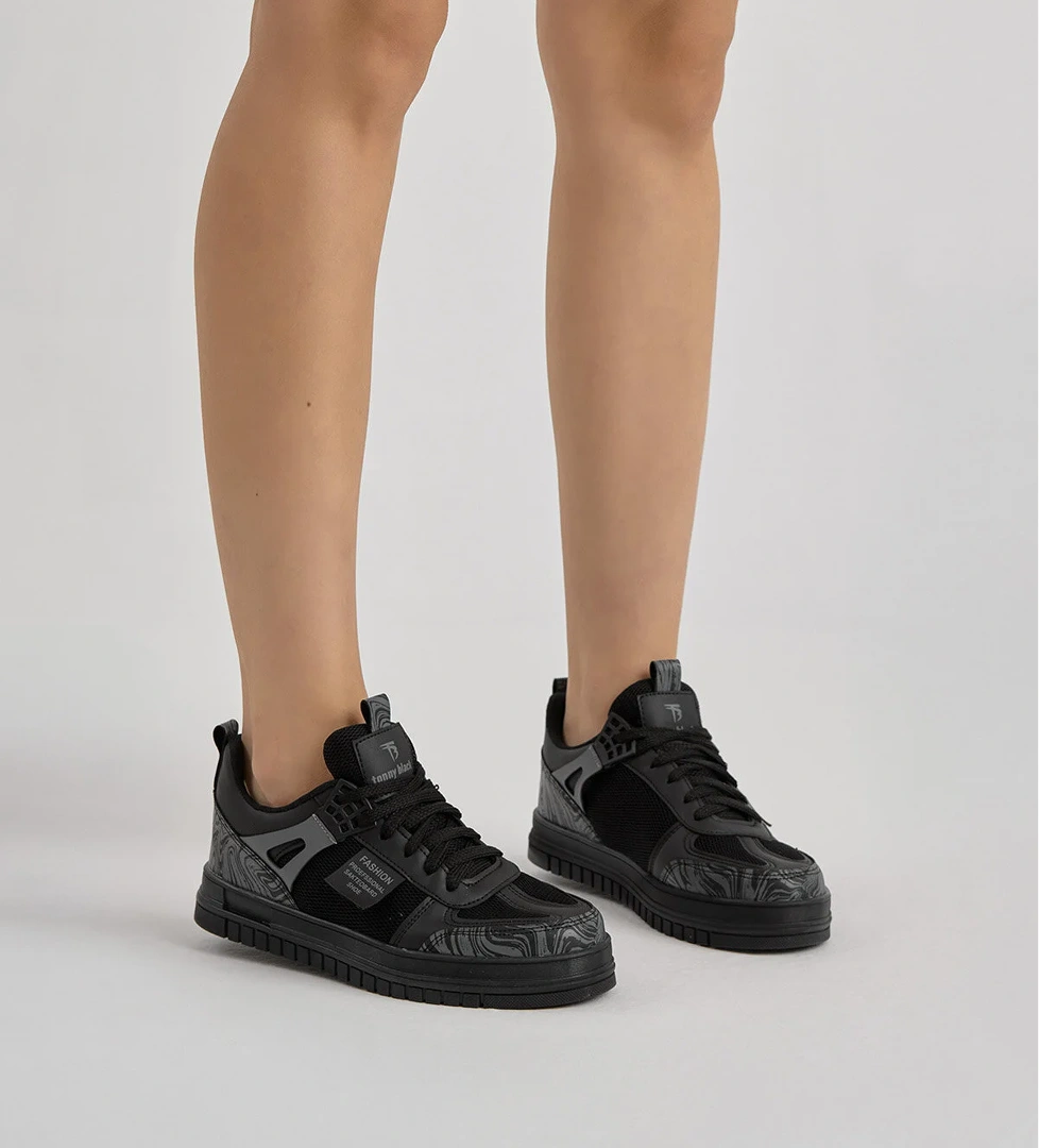 Unisex Siyah Termo Taban Desenli Fileli Bağcıklı Spor Ayakkabı