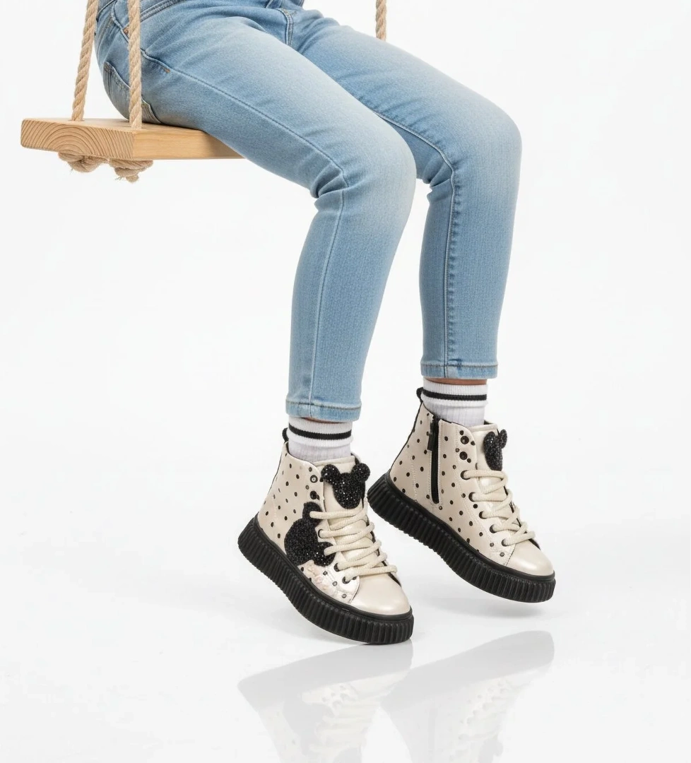 Bej Fermuarlı İçi Polarlı Kaymaz Taban Kız Çocuk Bot Aisha F - Görsel 1