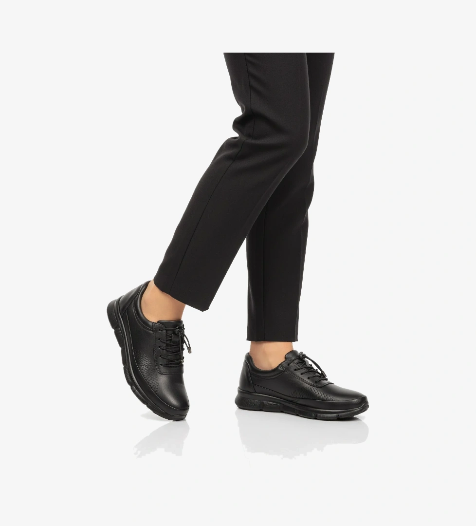 Siyah Hakiki Deri Ortopedik Kadın Casual Ayakkabı 695 Z