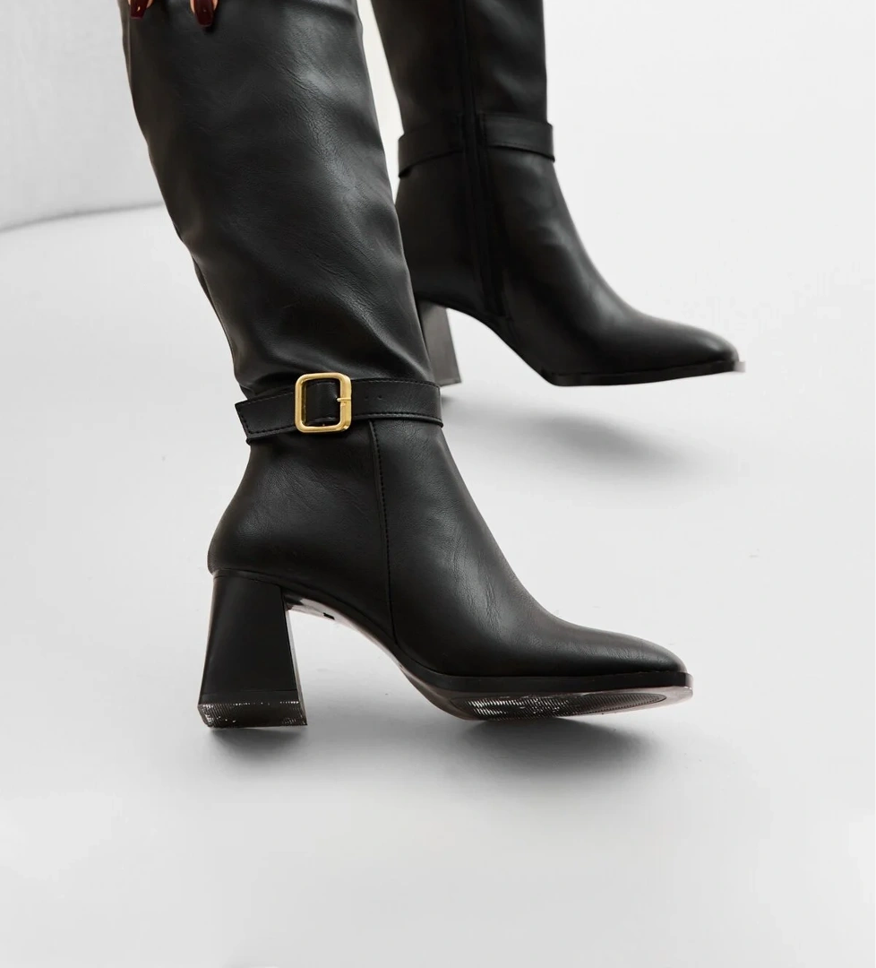 Kadın Siyah TPU Taban Tokalı Fermuarlı Diz Altı Topuklu Çizme - Görsel 1