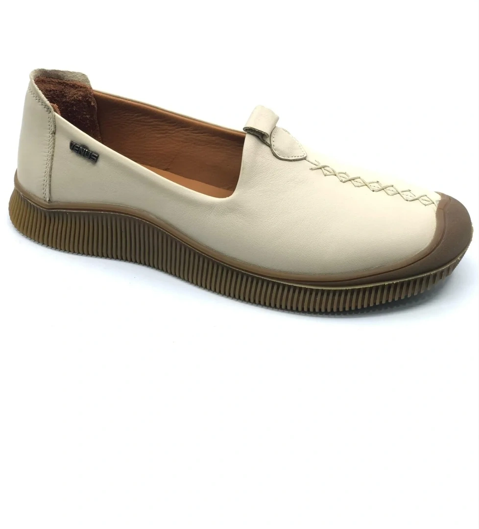 Venüs Irgon Hakiki Deri Ortopedik Kadın Casual Ayakkabı model görseli