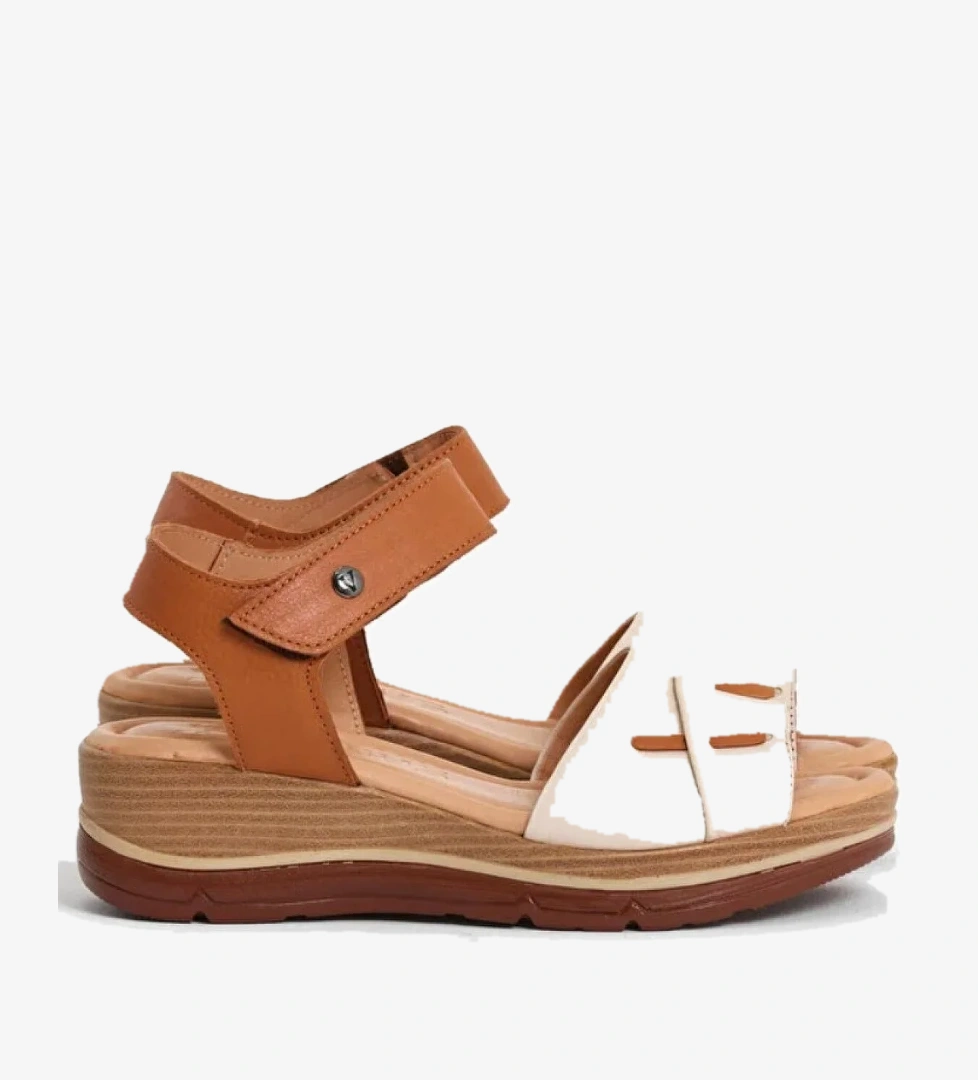 Venüs Vipera Hakiki Deri Comfort Ortopedik Kadın Sandalet model görseli