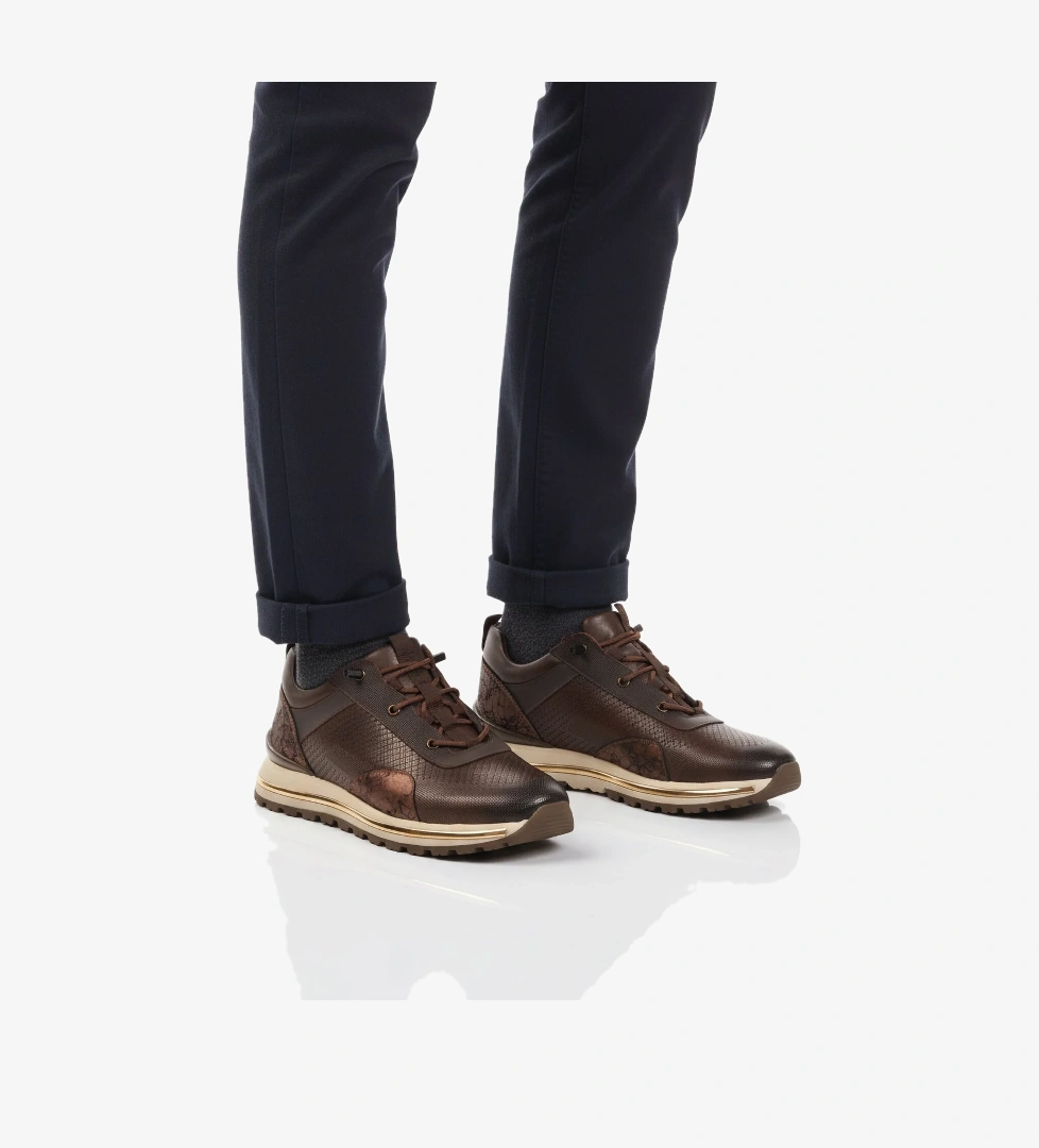 Voyager Kahve Hakiki Deri Elastik Bağcıklı Erkek Casual Ayakkabı M533 M - 4.990₺ - Flo