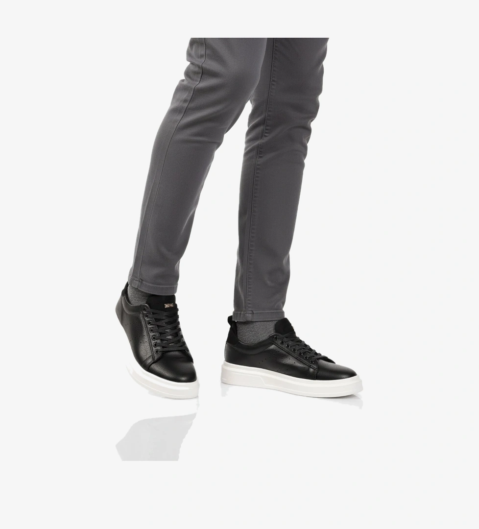 Siyah Beyaz Bağcıklı Cilt Hafif Esnek Erkek Sneaker 179 M