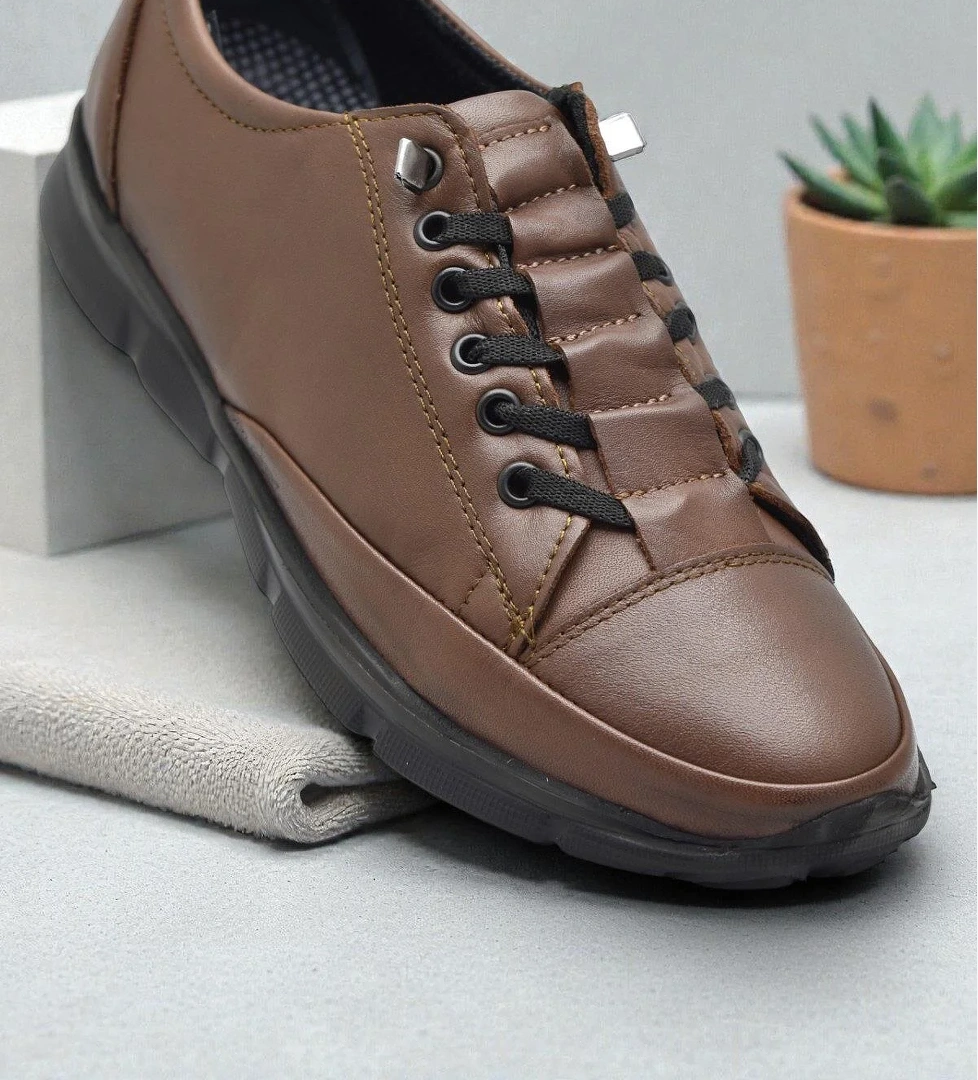 605 Tam Ortopedik Poli Hafif Taban Günlük Hakiki Deri Kadın Ayakkabı Lastikli