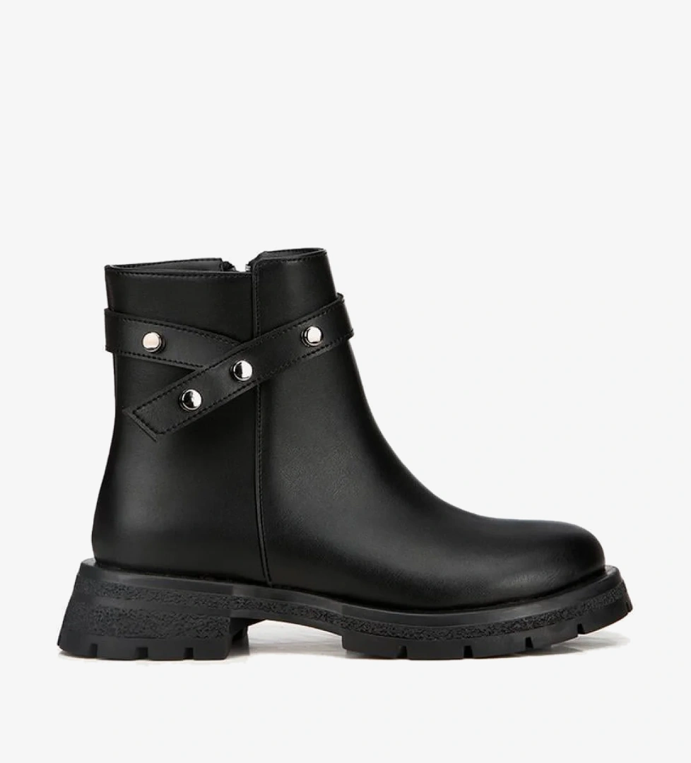 Yaya By Hotiç Yaya By Hotiç Kadın Siyah Tokalı Kalın Tabanlı Düz Bot | Flo Siyah - 1. görsel