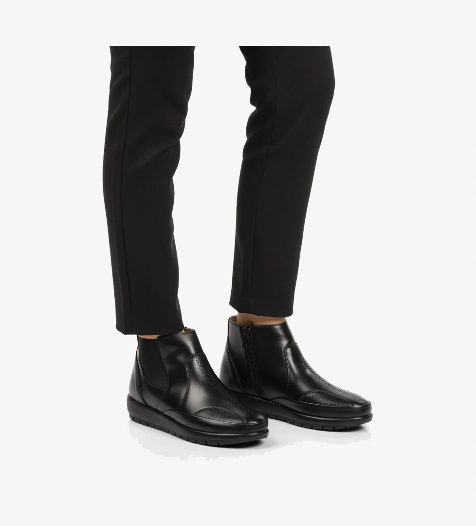 A Spor A Spor Aspor Siyah Jel Taban Fermuarlı Kadın Düz Bot | Flo Siyah - 1. görsel