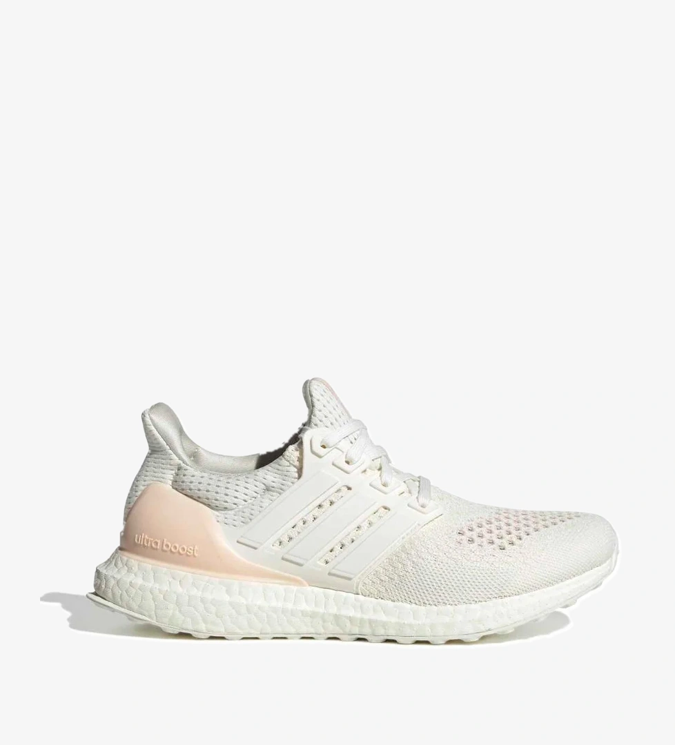 Adidas Ultraboost 1.0 Kadın Ekru Koşu Ayakkabısı model görseli