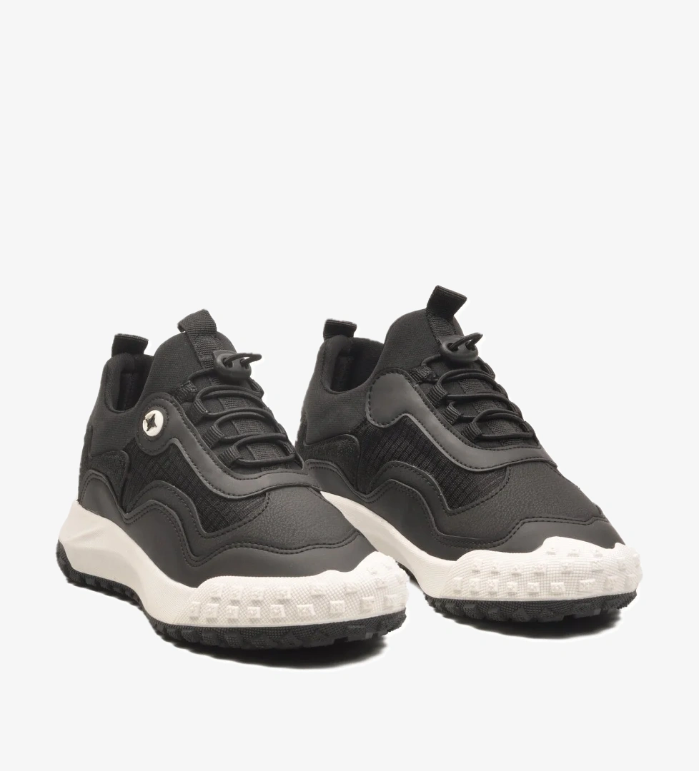 G-class G-class Kids Kilit Bağcıklı Siyah Beyaz Erkek Çocuk Spor Ayakkabı Flo'da! Siyah - 1. görsel