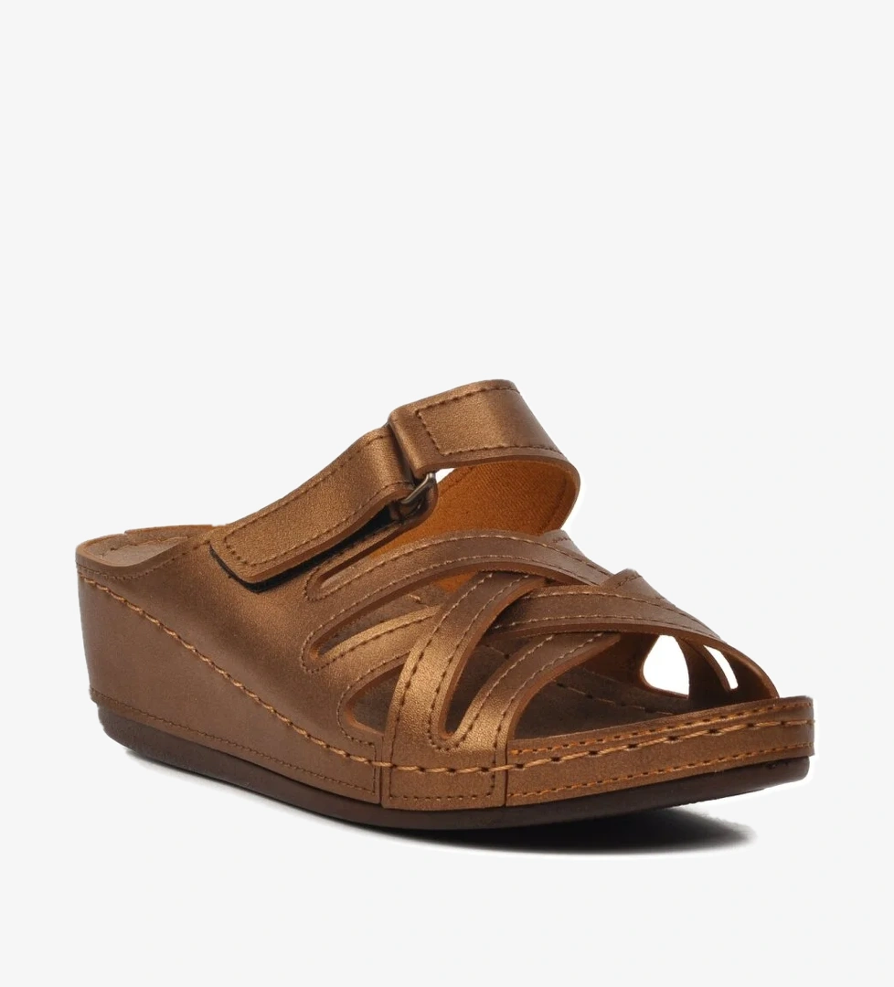 Ayakmod Ayakmod Kahverengi 09-977 Z Bakır Kadın Terlik Flo'da! Kahverengi - 1. görsel