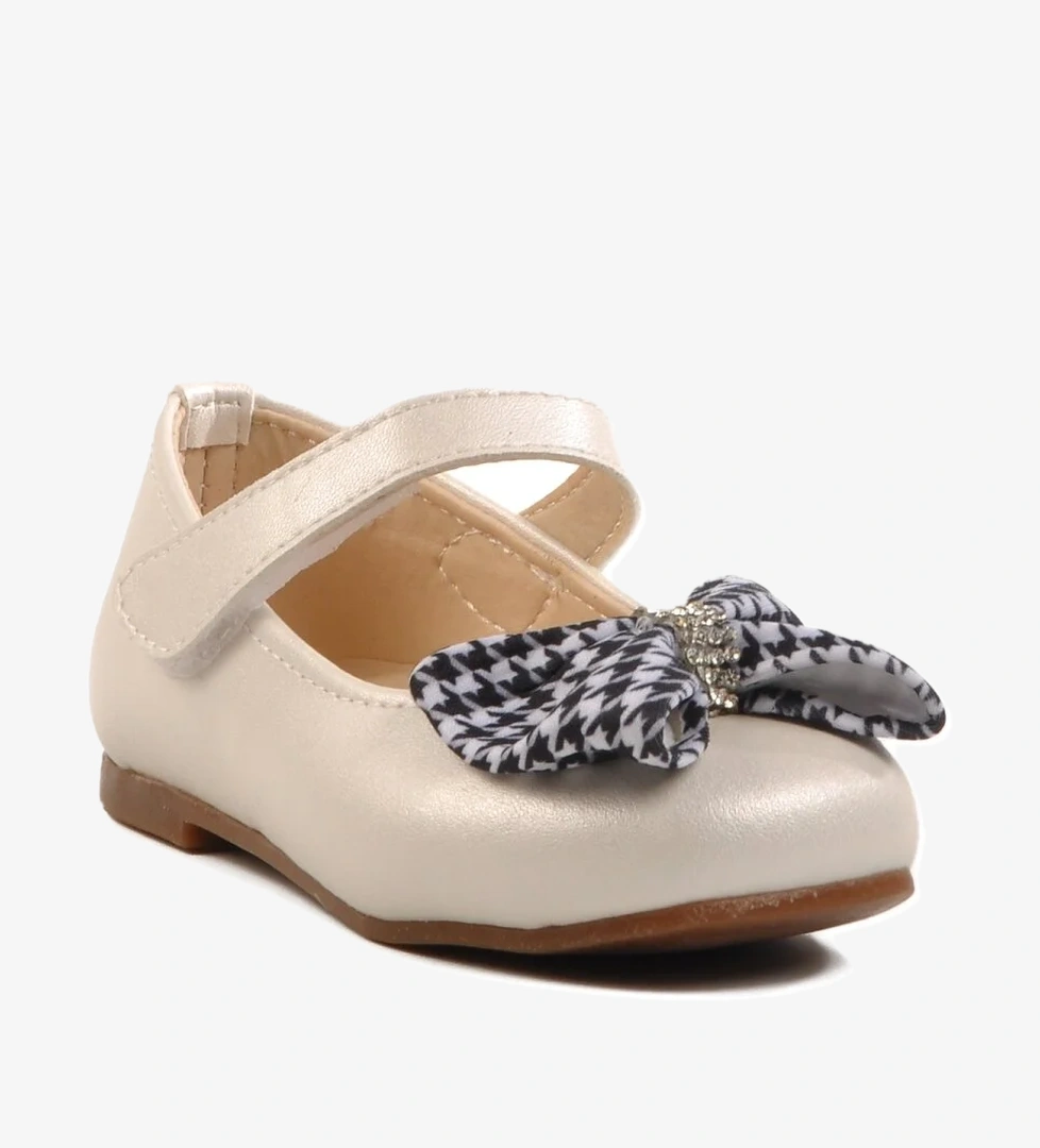 Walkway Walkway Beyaz 180 B Sedef Kız Çocuk Babet Flo'da! Beyaz - 1. görsel