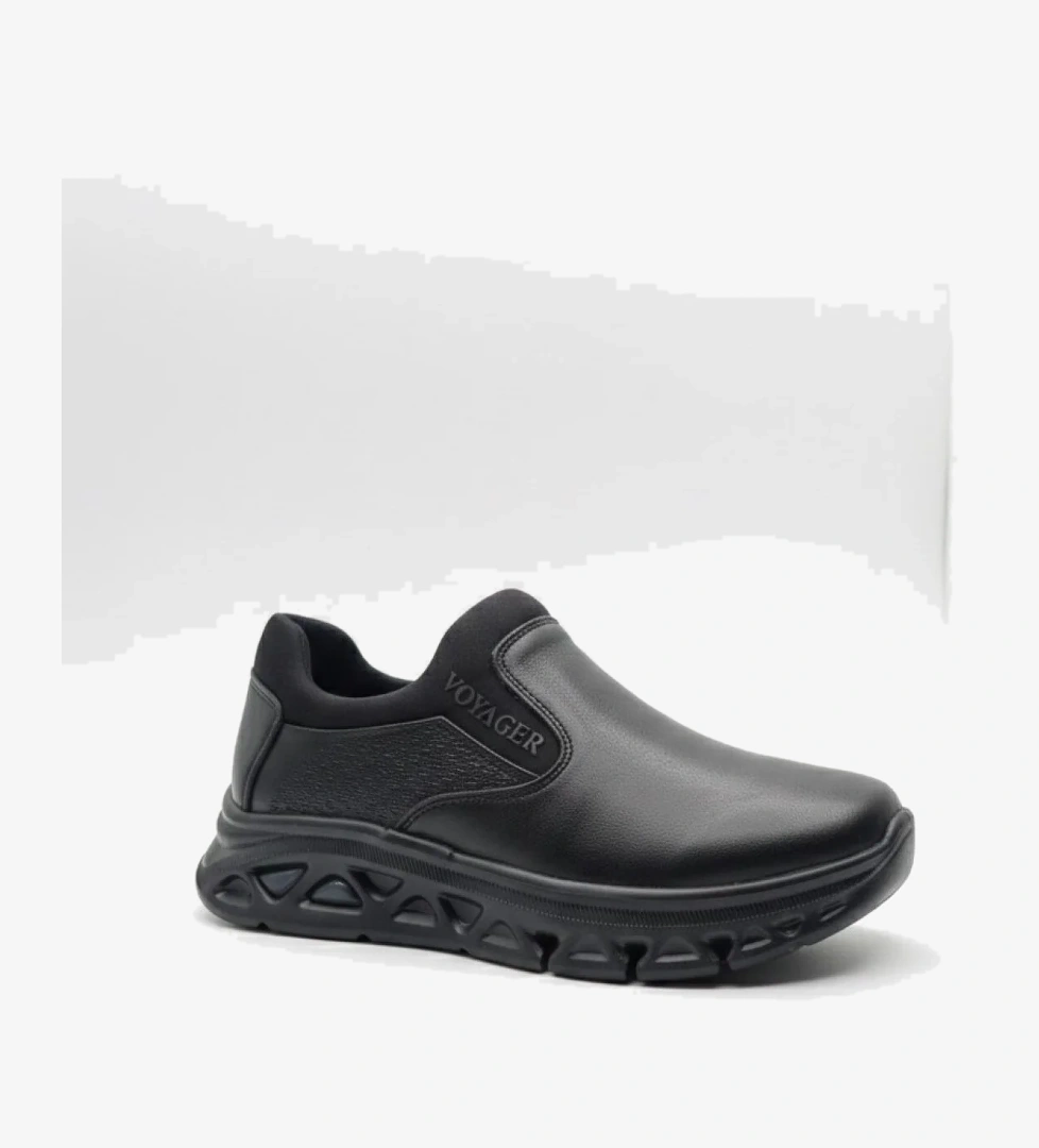 Voyager Streçli Sıkıştırılmış Köpük Taban Ortopedik Deri Kadın Ayakkabı Z391 model görseli