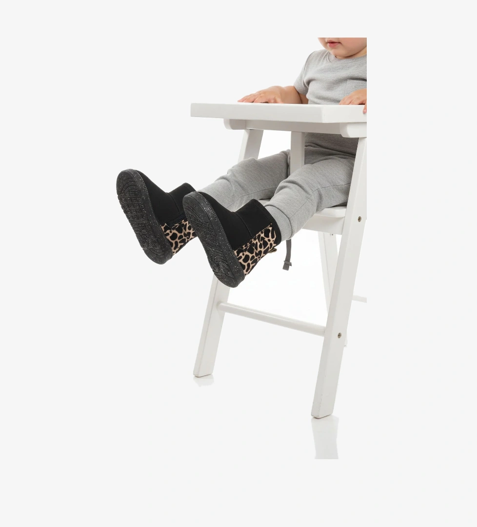 A Spor Siyah A Spor Aspor Taba İçi Kürklü Fermuarlı Kız Bebek Düz Bot