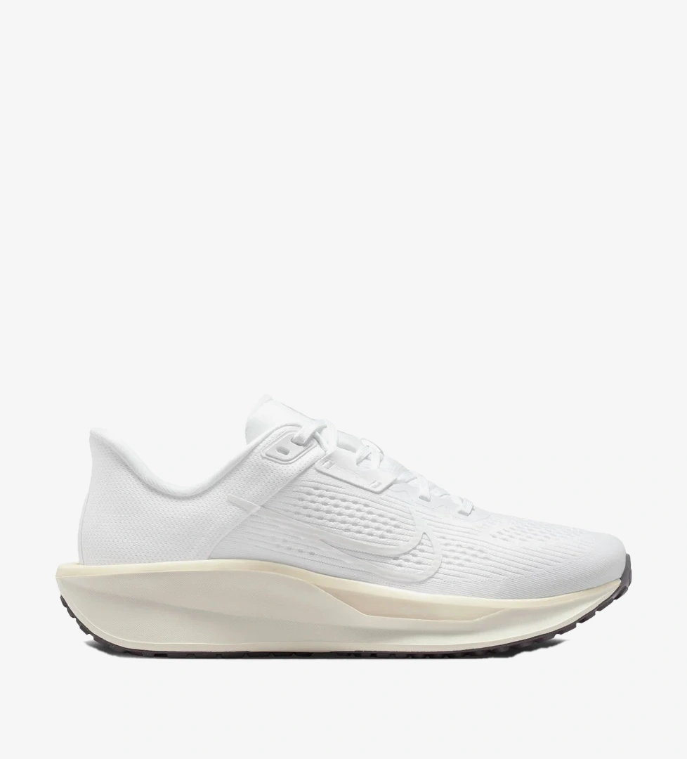 Nike WMNS QUEST 6 Beyaz Kadın Koşu Ayakkabısı