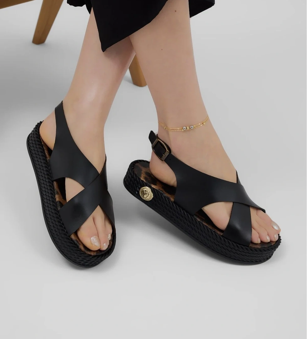 Tonny Black Yeşil Tonny Black Poli Taban Kadın Rahat Çapraz Bantlı Sandalet