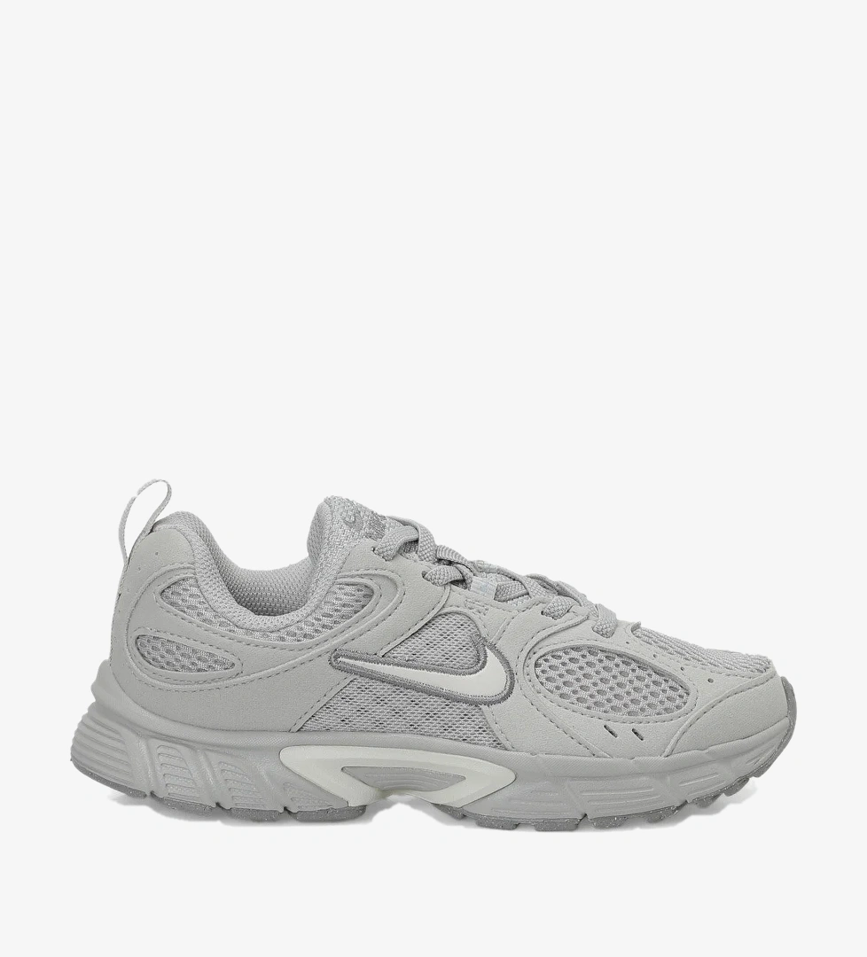 Nike V5 Runner Suede Bej Erkek Çocuk Sneaker