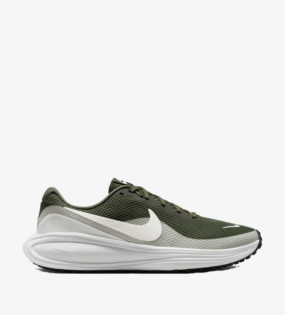 Nike Haki Nike Revolution 8