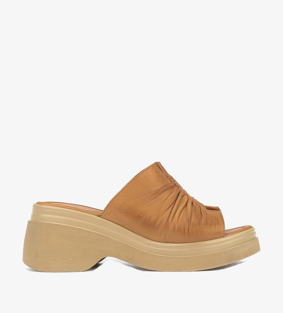 Ziya Bej Ziya Hakiki Kadın Deri Topuklu Terlik 161992Z64023