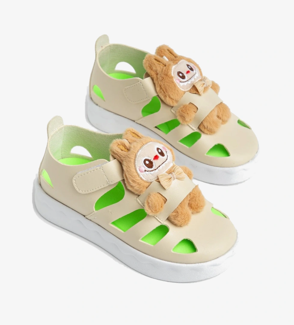 Tonny Black Çocuk Unisex Bej Hafif Taban Ayıcık Detaylı Cırtlı Sandalet