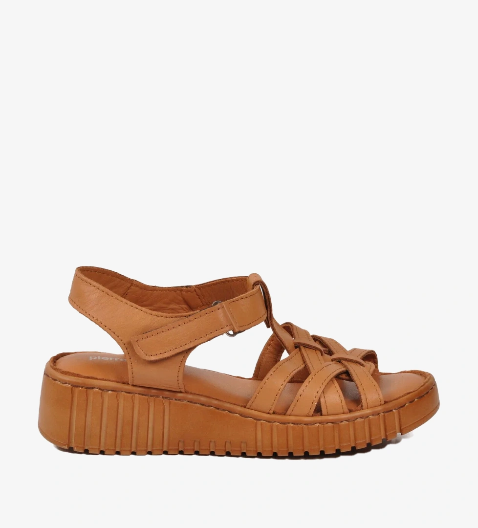 Pierre Cardin Bej Pierre Cardin Hakiki Deri Cırtlı Kadın Düz Sandalet